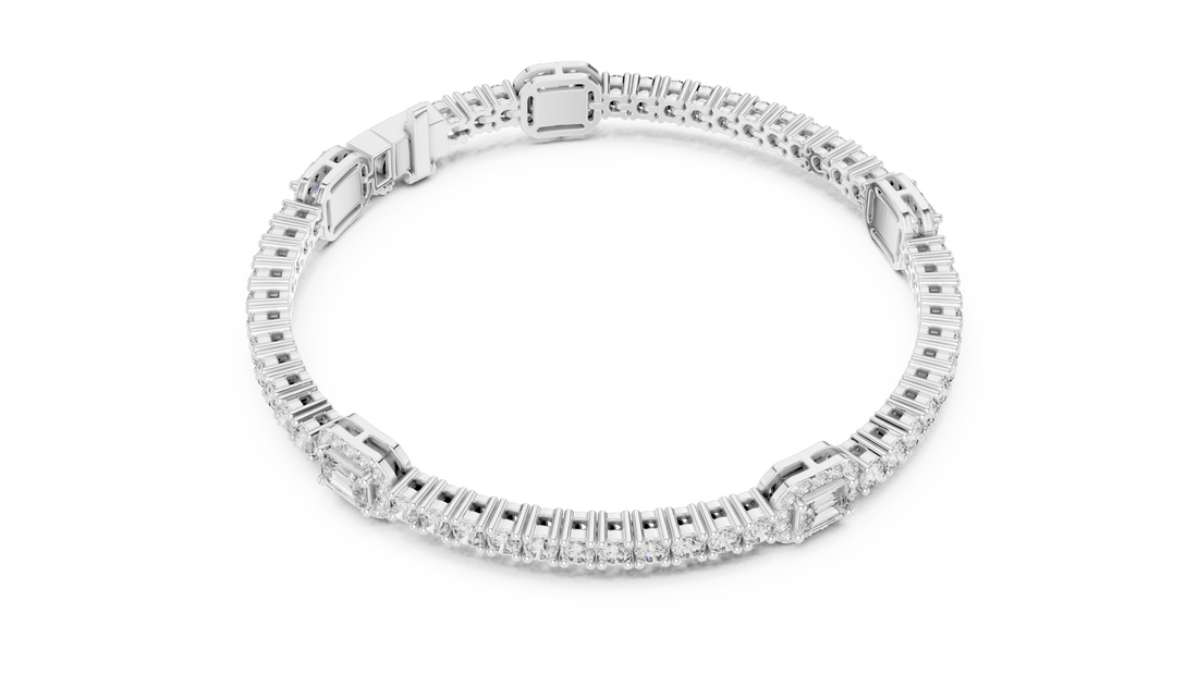 Central Emerald Cut Diamond Bracelet - Krishnashray
